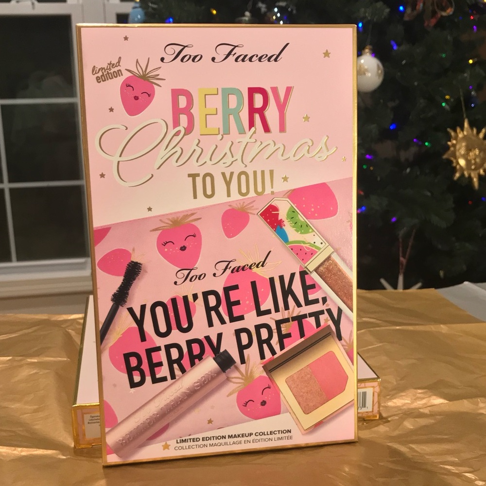 Last 1! Too Faced Berry Pretty Set